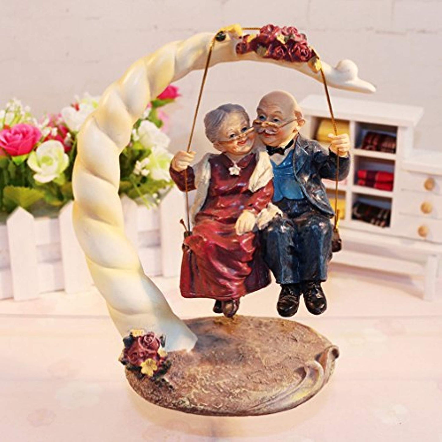 DreamsEden Loving Elderly Couple Figurines, Old Age Life Resin Home Decoration - Worldwide Prime